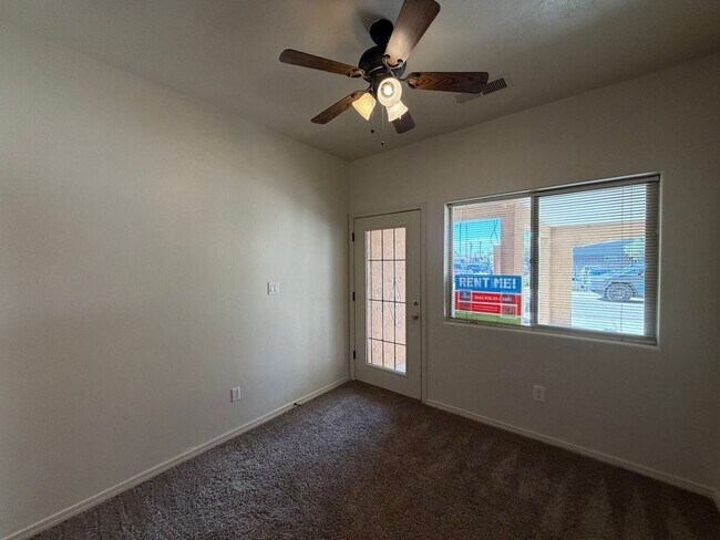 Building Photo - 605 Benicia Ln