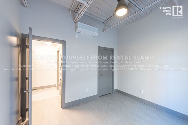 Building Photo - 315 N Eureka Alley, Unit 2, Fayetteville, AR 72701