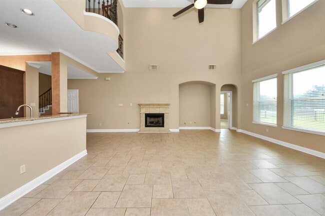 Building Photo - 7011 Monarch Lake Ln