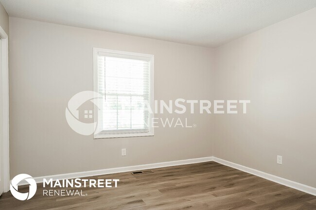 Building Photo - 4000 Perth Pl