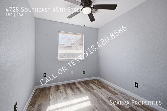 Building Photo - 4728 SE 45th St