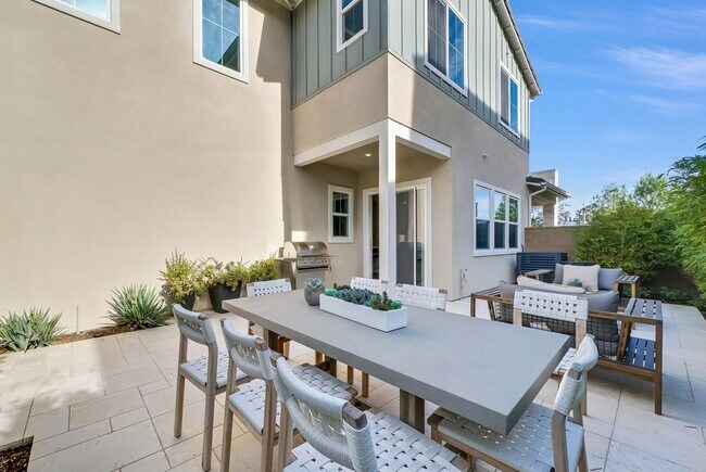 Building Photo - New-built Home in Great Park