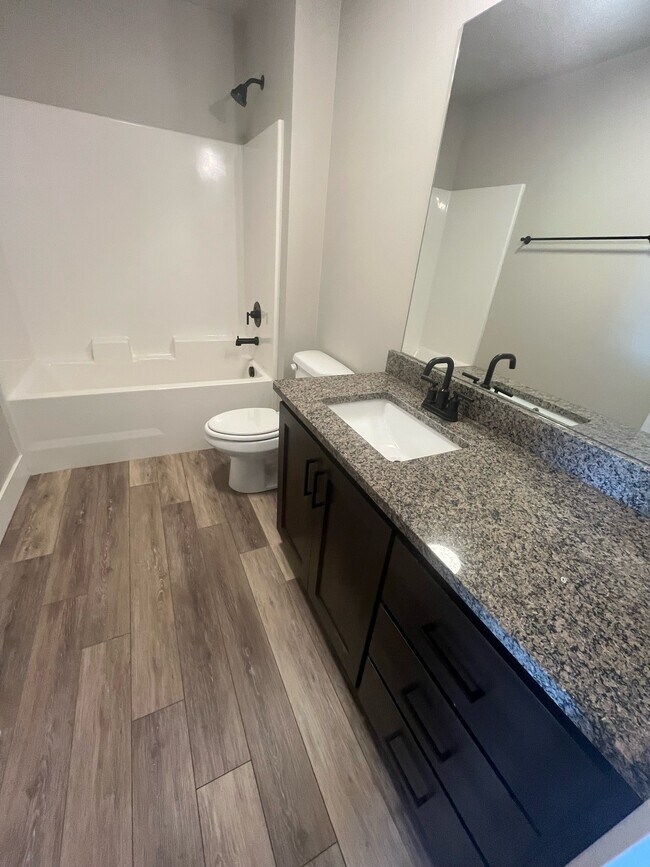 Building Photo - 1382 Pinecrest Trl