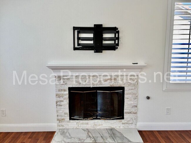 Building Photo - 5912 Pine Valley Dr