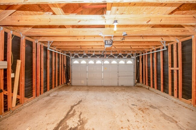 Building Photo - 5839 Sonoma Ridge