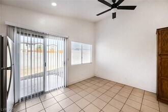 Building Photo - 5737 Grand Entries Dr