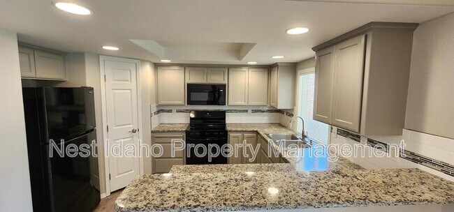 Building Photo - 3009 Sugar Cane Dr