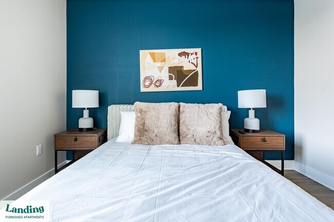 Building Photo - 300 E Broad St