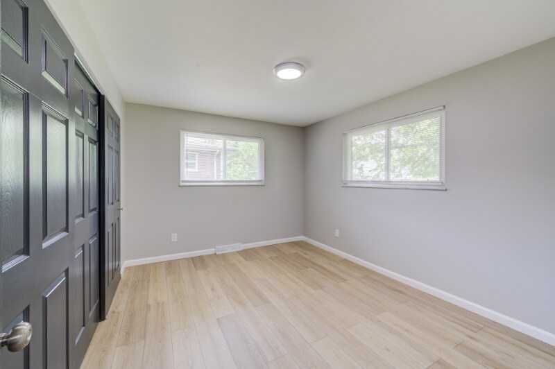 Building Photo - 4063 Esseldale Dr