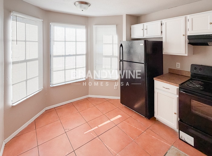 Building Photo - 7821 Farnsworth Ct