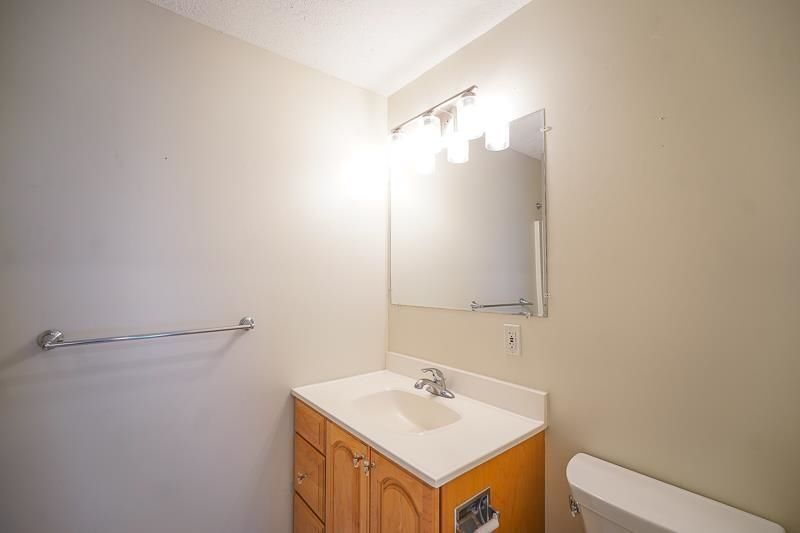 Building Photo - 500 Candlewood 38