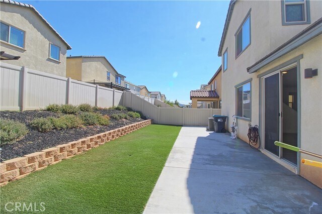 Building Photo - 6087 Mariposa Dr