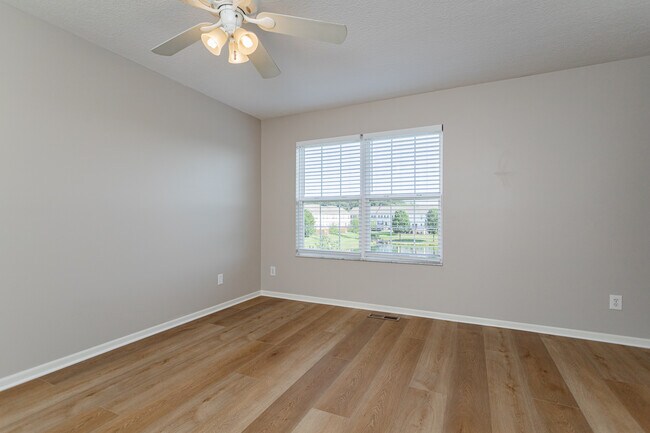 Building Photo - 7012 Churchhill Downs Dr
