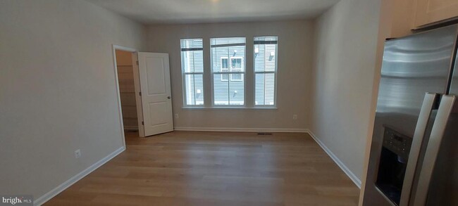 Building Photo - 2580 Hopton Ln