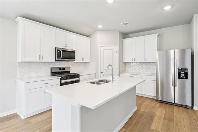 Building Photo - 413 Loch Dr