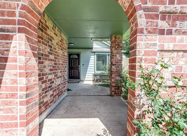 Building Photo - 20502 Cocoplum Dr