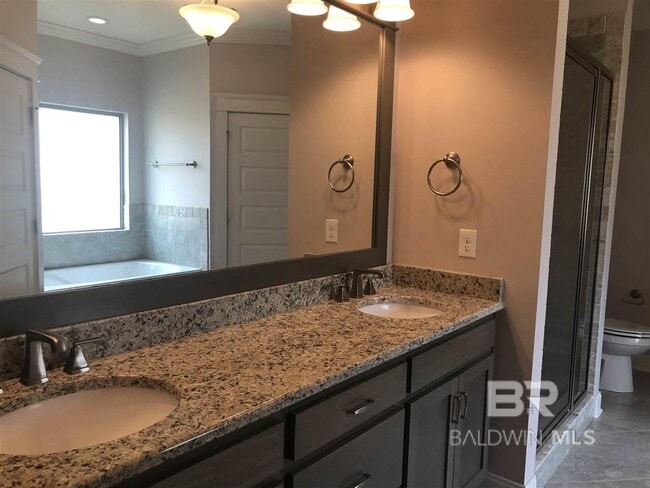 Building Photo - 30220 Persimmon Dr