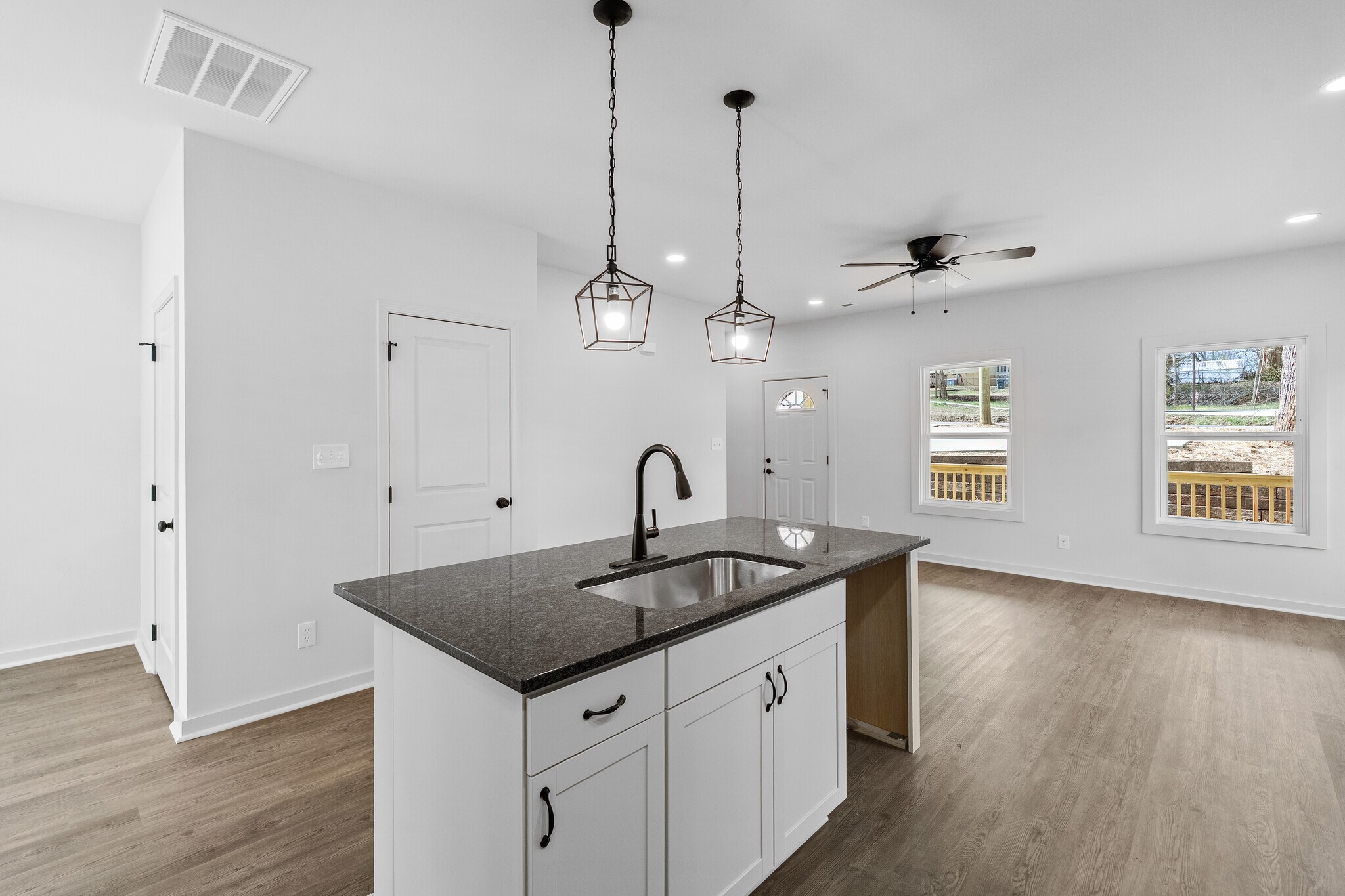 Building Photo - 4621 Julian St