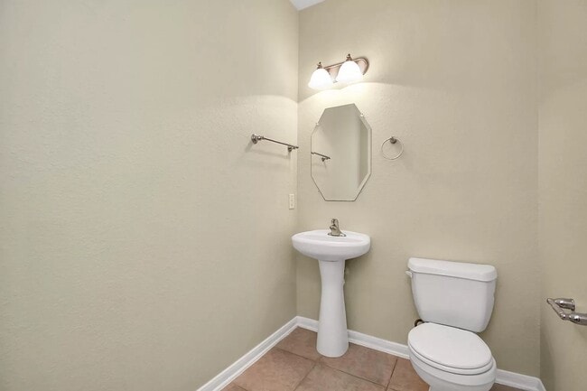 Building Photo - 6315 Bain Dr
