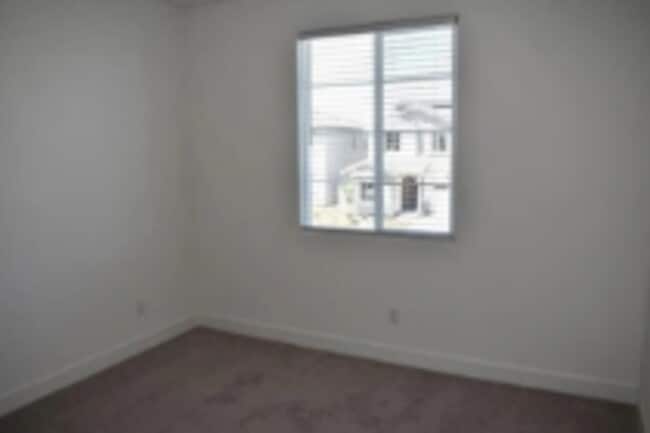Building Photo - 8177 Oxbow Lndg Lp
