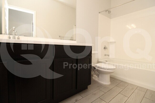 Building Photo - 24195 W Verlea Dr