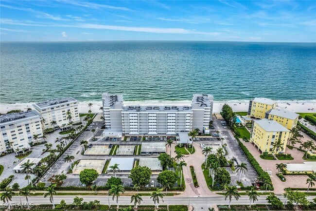 Building Photo - 3443 Gulf Shore Blvd N