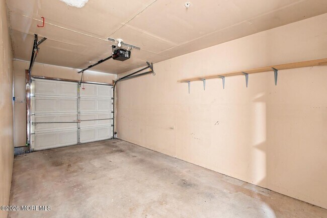 Building Photo - 1309 Arthur St