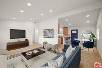 Building Photo - 8940 Holly Pl