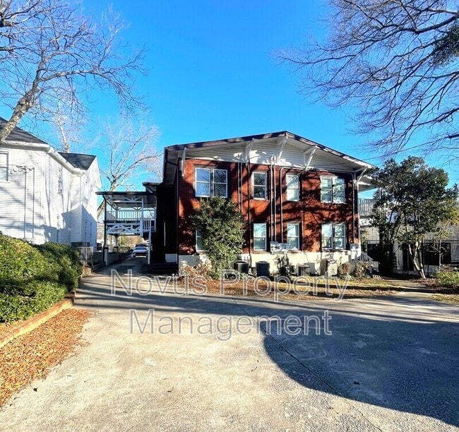 Building Photo - 405 Bradley St