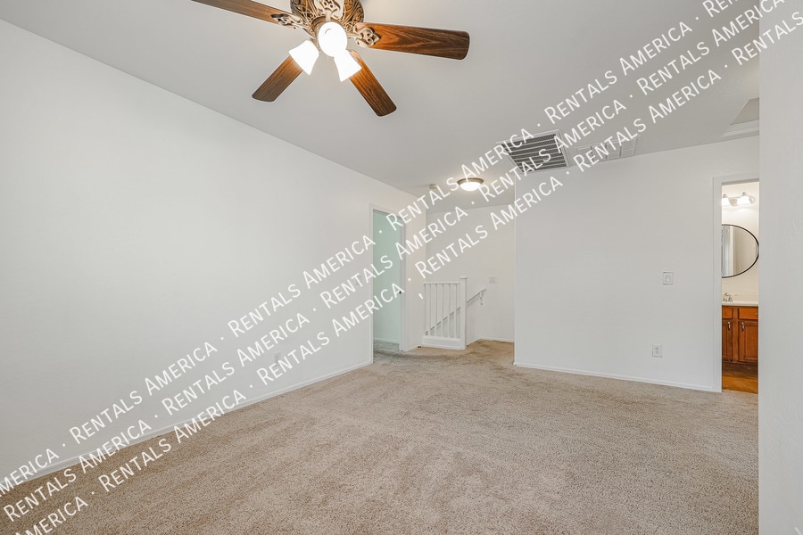 Building Photo - 2087 S Avocet St
