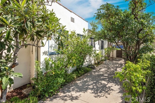 Building Photo - 1853 Allen Ave