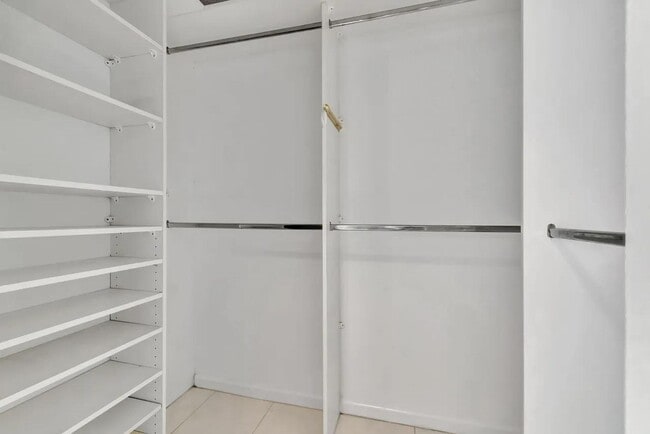 Building Photo - 7893 Stanza St