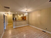 Building Photo - 2120 Mead Ln