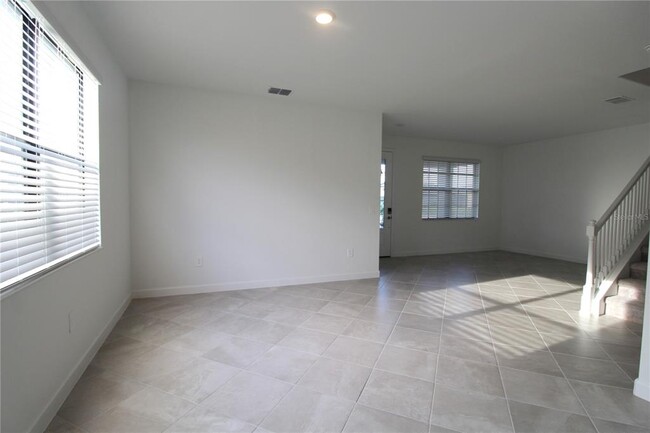 Building Photo - 15233 Sea Salt Wy