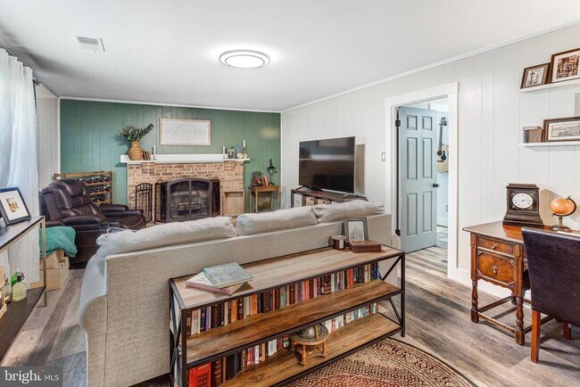 Building Photo - 12077 Willowood Dr