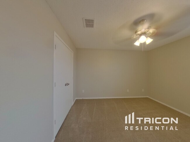 Building Photo - 5009 River Rock Blvd