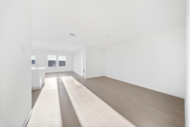 Building Photo - 26651 Pampas Grass Ln