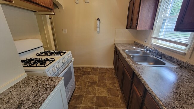 Building Photo - 808 Seward Ave