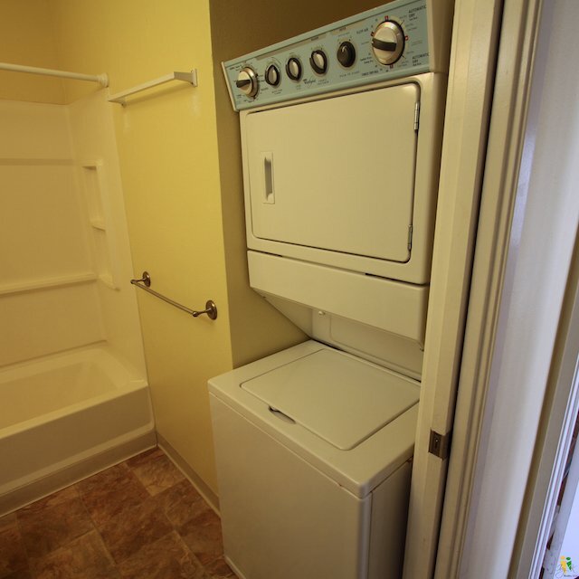 Building Photo - 91-243-243 Hanapouli Cir