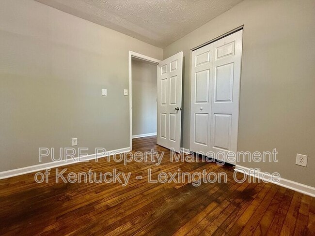 Building Photo - 3616 Grace Dr