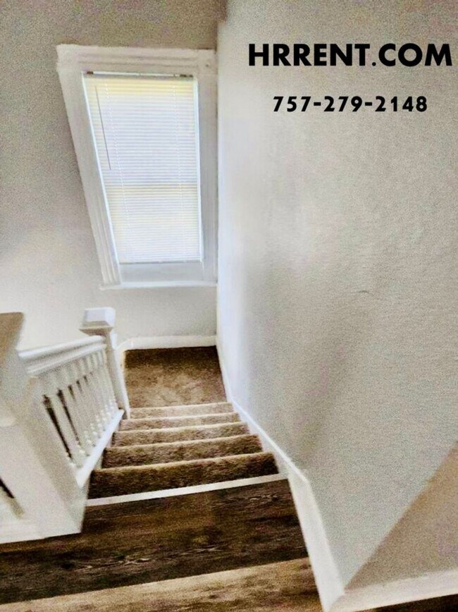 Building Photo - 2846 Grandy Ave