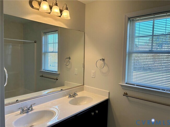 Building Photo - 11606 Parrish Creek Ln