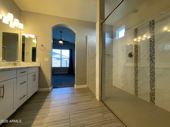 Building Photo - 10154 Theorem Dr