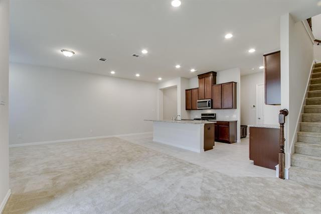 Building Photo - 17713 Coralberry Dr
