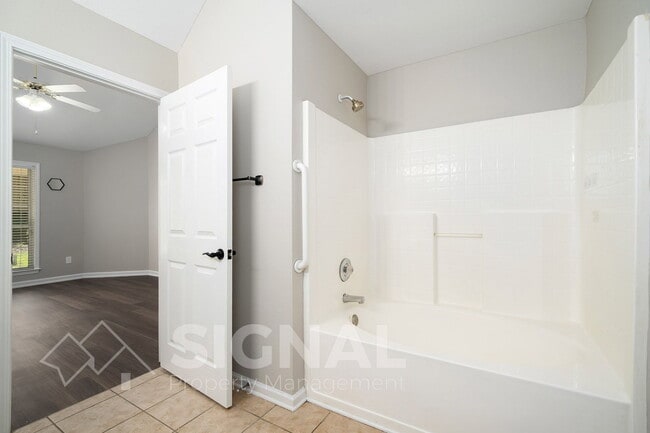 Building Photo - 2036 Chandalar Ct