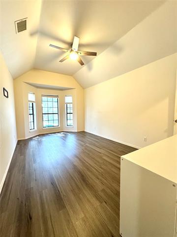 Building Photo - 811 Fairlawn St