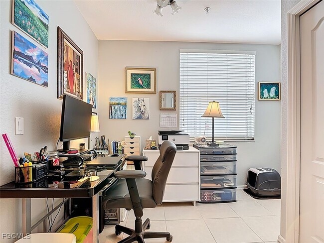 Building Photo - 11971 Champions Green Way