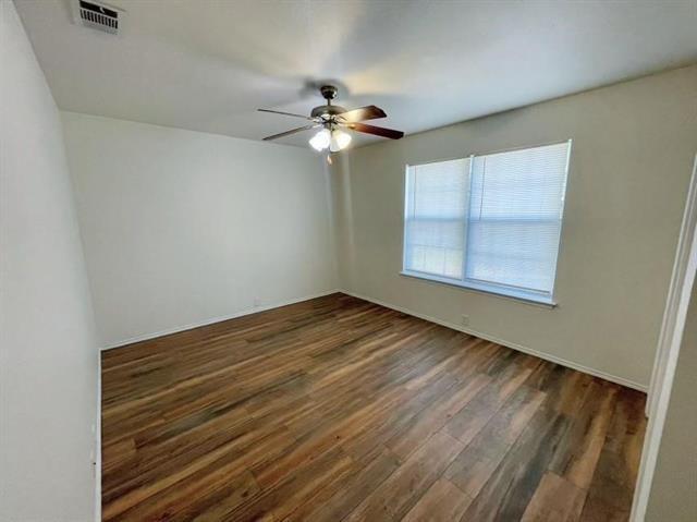 Building Photo - 1810 Oak Hl Dr