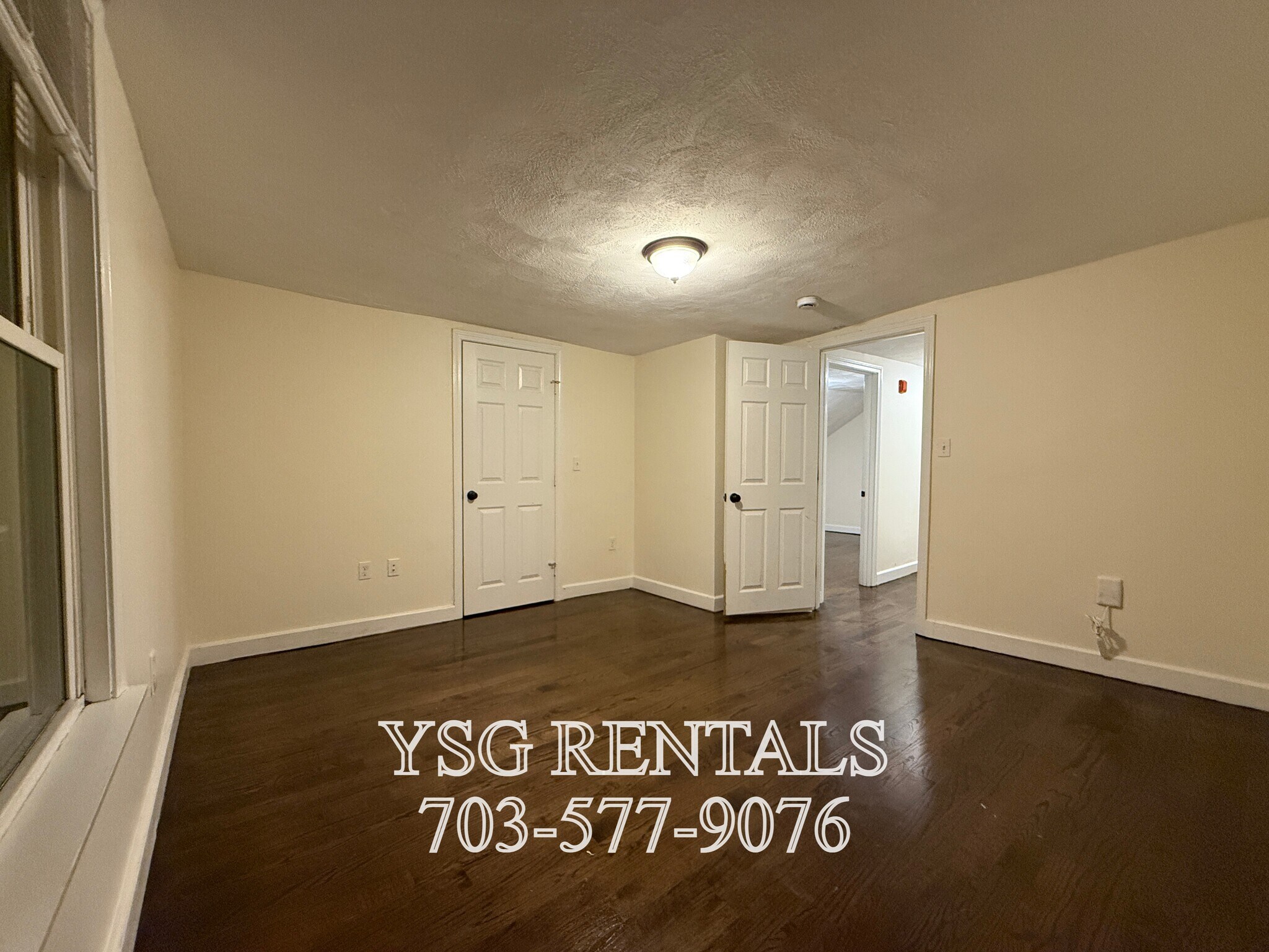 Building Photo - 19 Lambert Ave