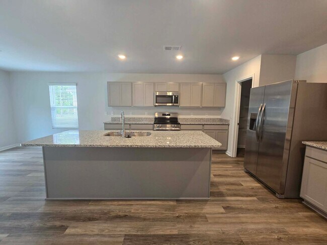 Building Photo - For Rent - Coastal Living Near Sunset Beach!